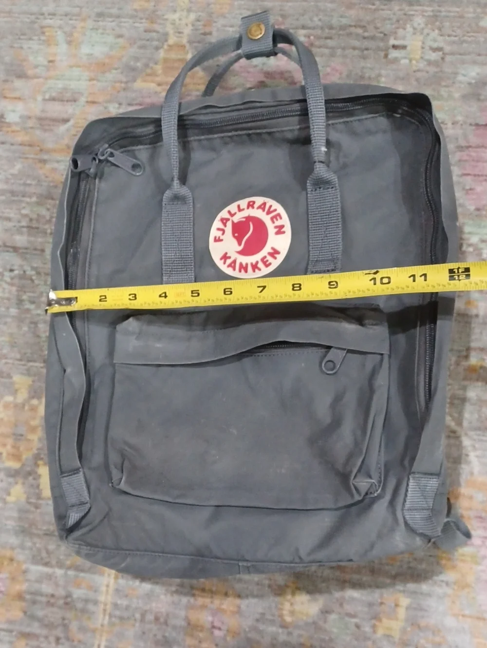 Fjallraven dark grey